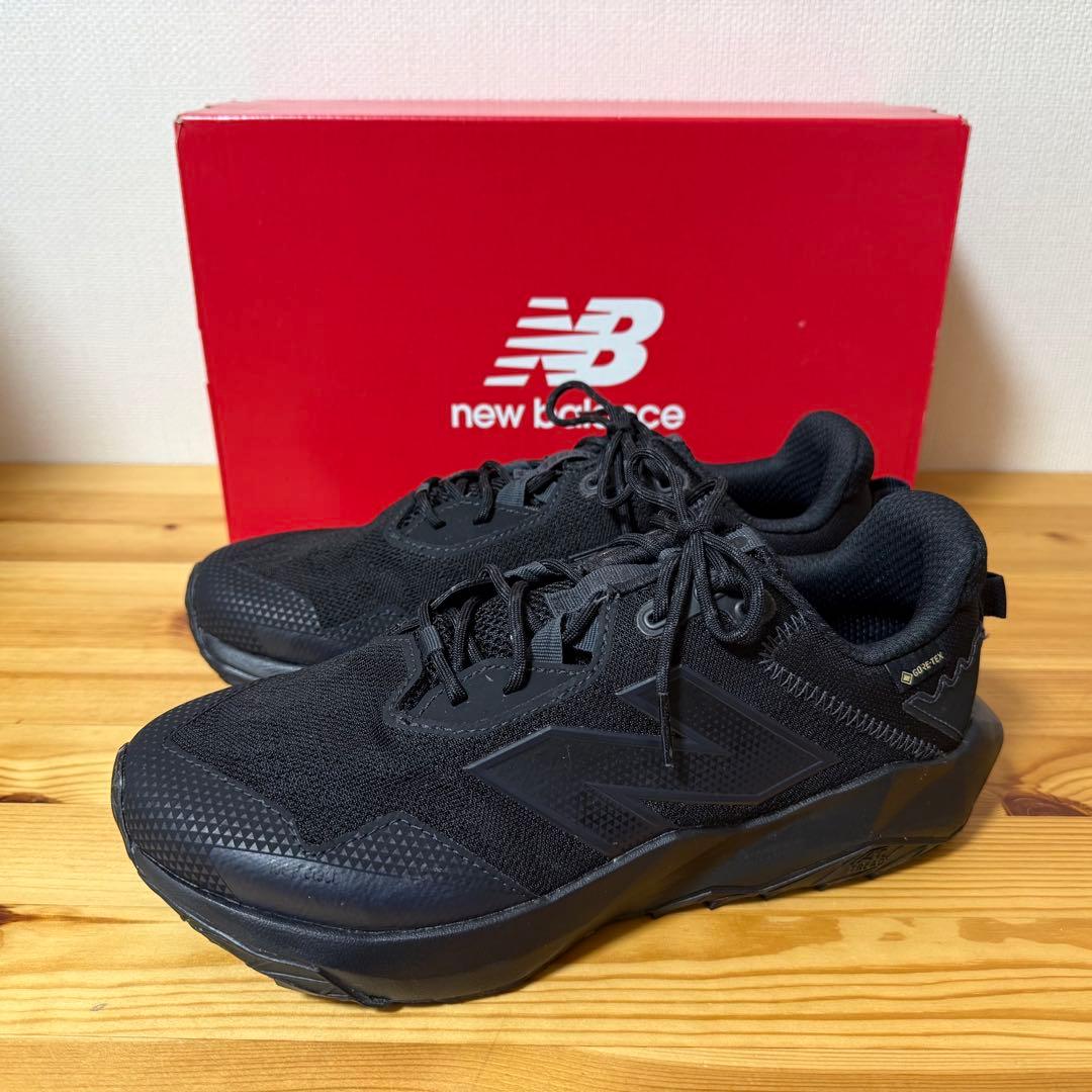 靴 Dynasoft Nitrel v6 Gore Tex MTNTRGB6