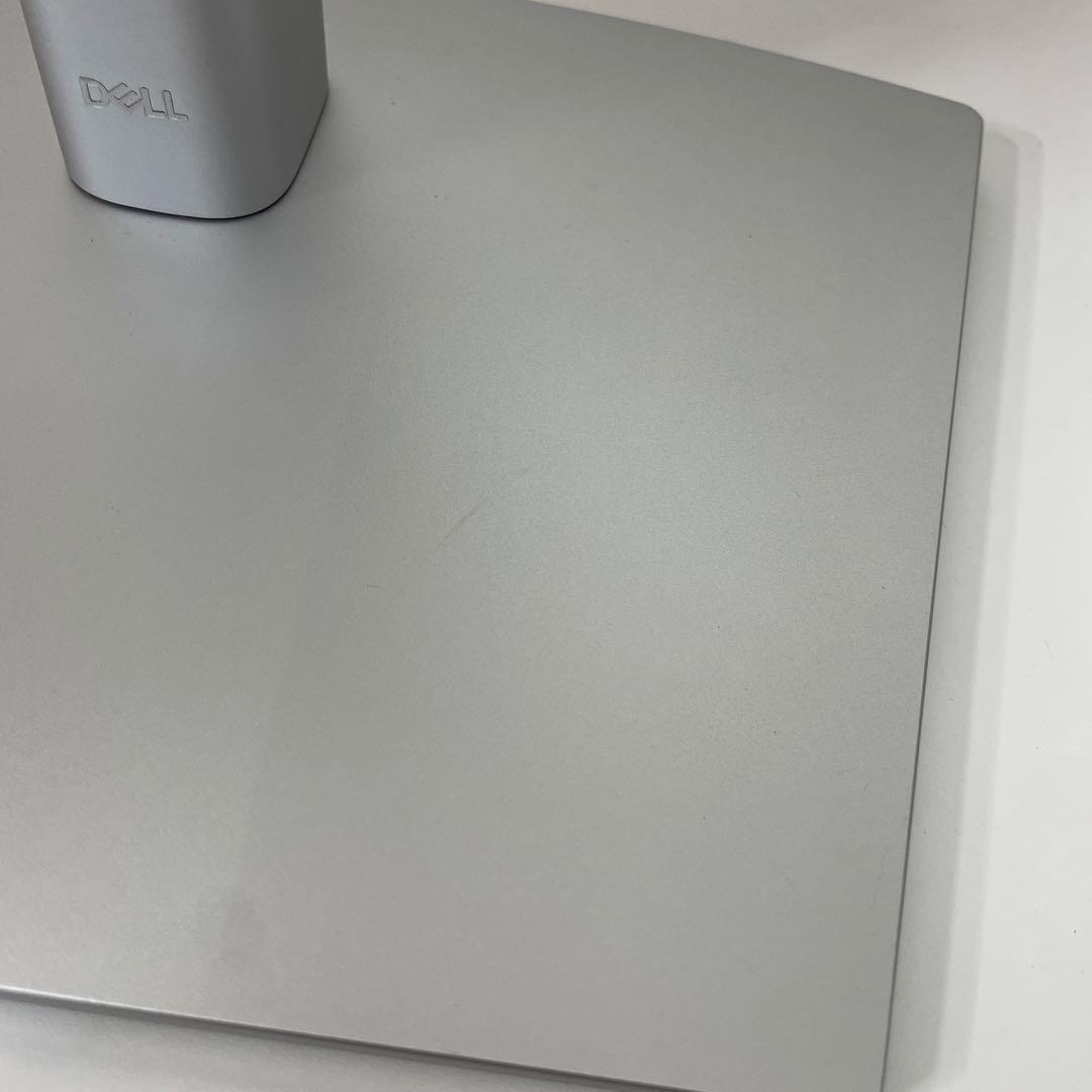 PCモニター　DELL P2723QE 4K 2024年製