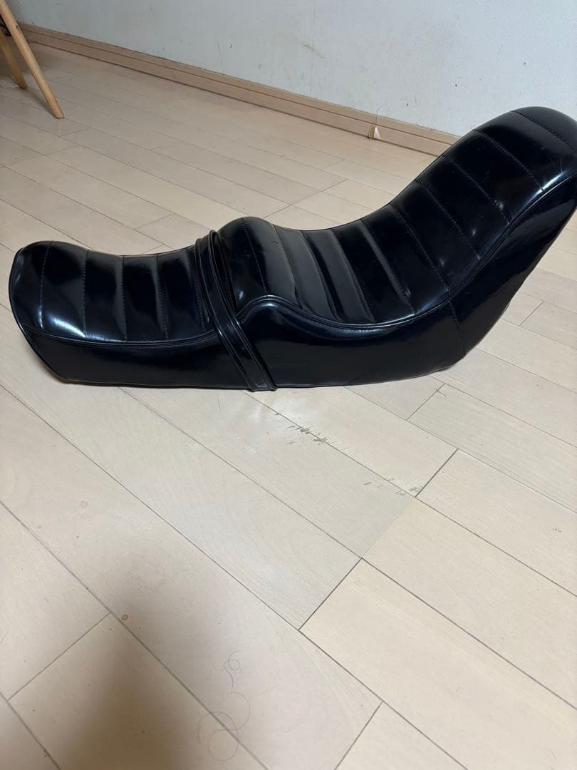 GS400 チョビ三段シート