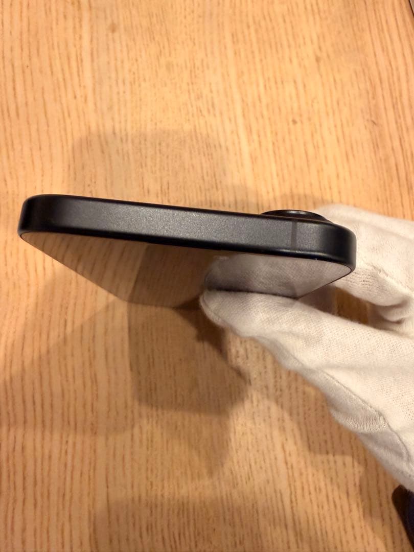 【美品】iPhone16 128GBブラック SIMフリー