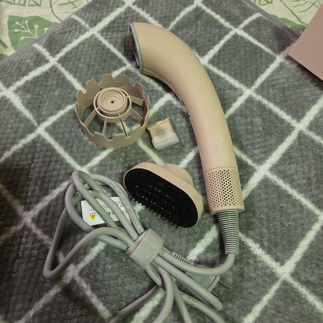 Brighte シャワードライヤー ピンク