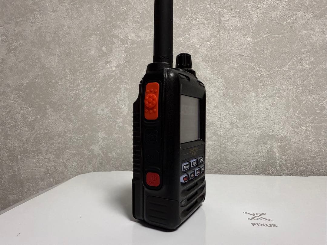 YAESU FT5D 2025年1月購入保証残あり！スピーカーマイク、急速充電器