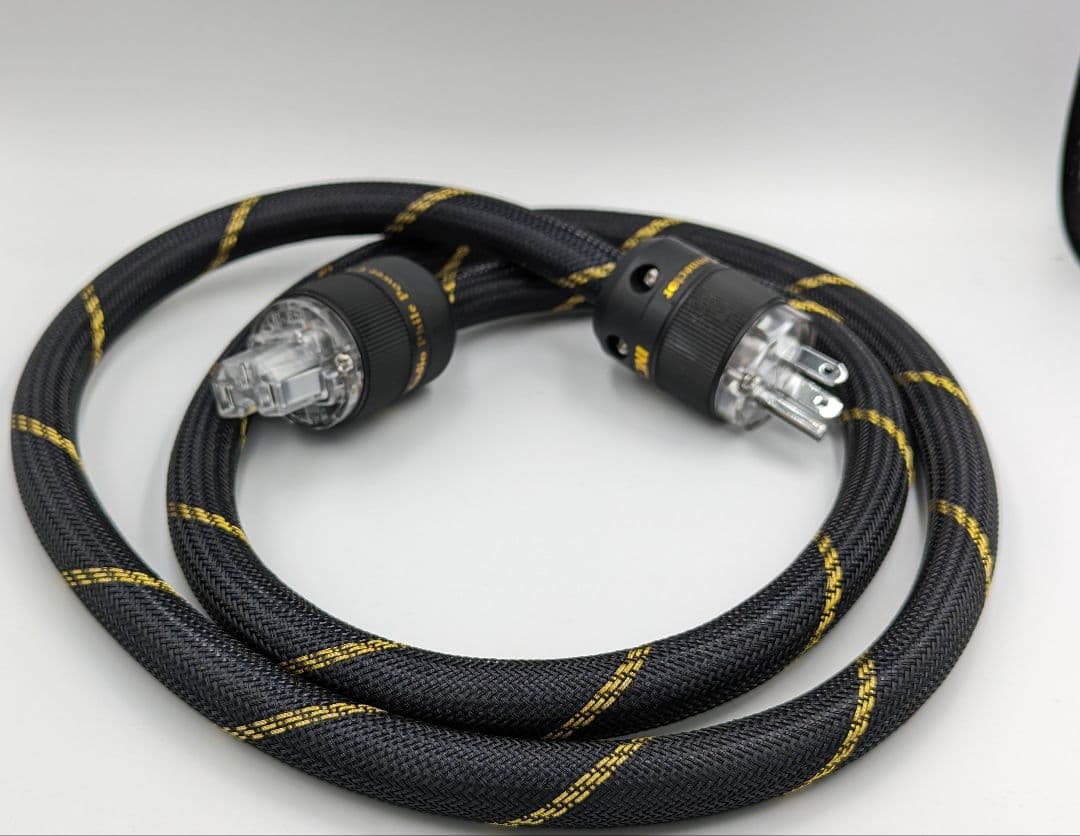 電源ケーブル　3pプラグ　オーディオプラグ、純銅線材採用、シールド処理採用！