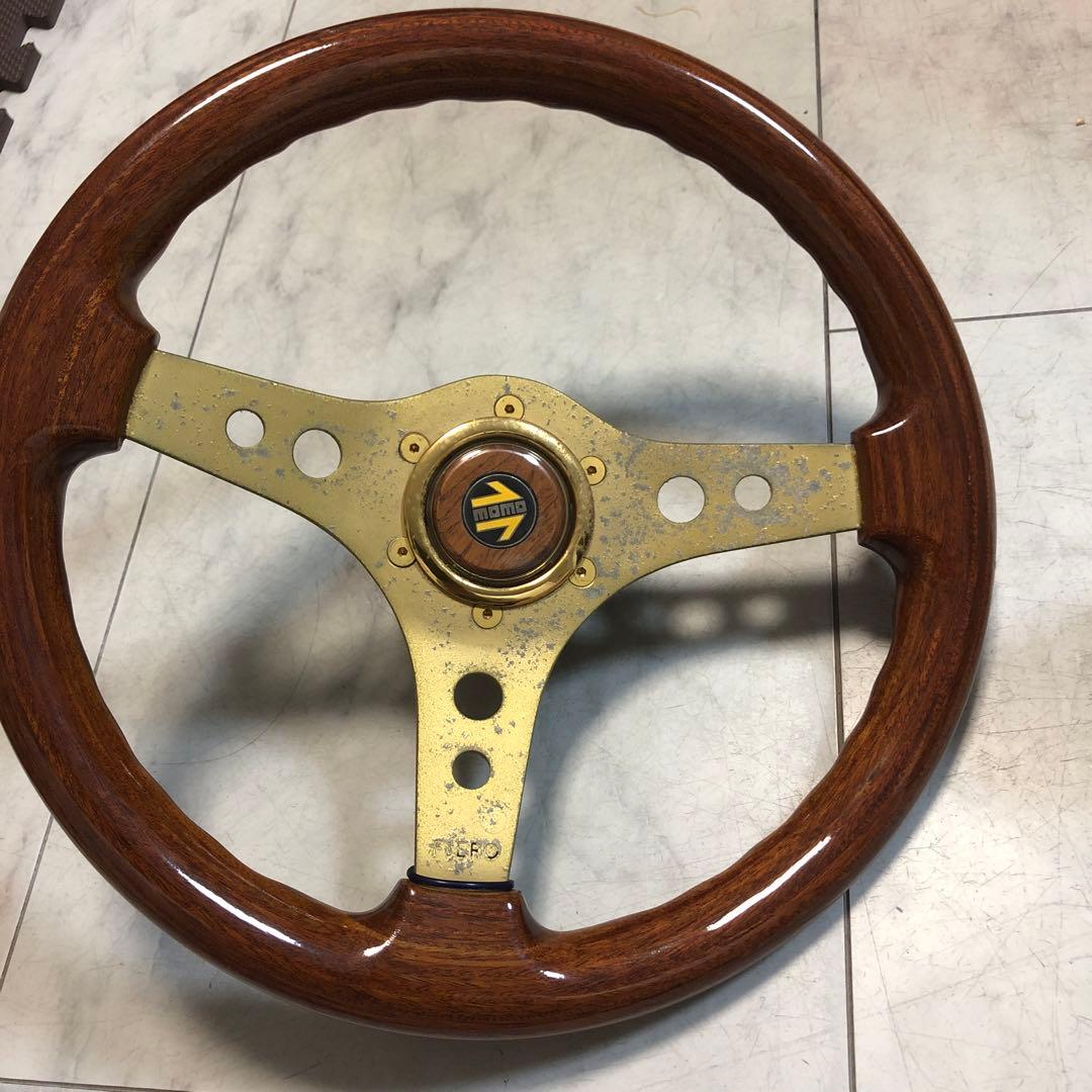 エ*ン様 車 ハンドル momo モモ ウッド ステアリング