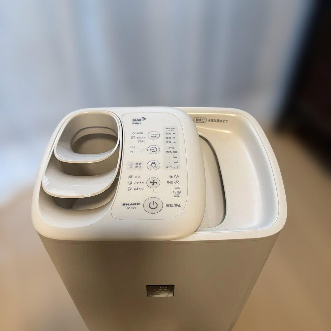 あ*ん様 シャープ加湿器　HV-T75 2024年製