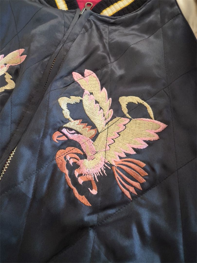 ❗️本日限定値下げ❗️虎と鷹刺繍 赤金 スカジャン 100%シルク リバーシブル