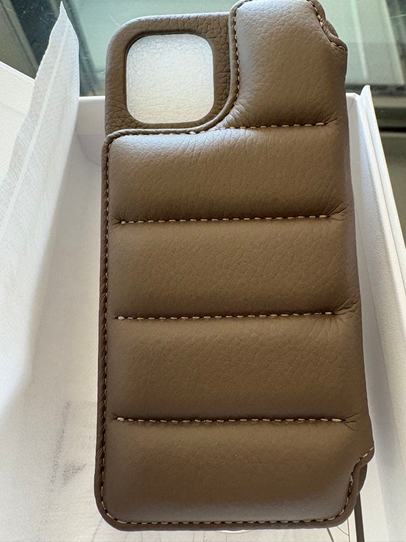 【新品】DEMIU 背面手帳型iPhoneケース