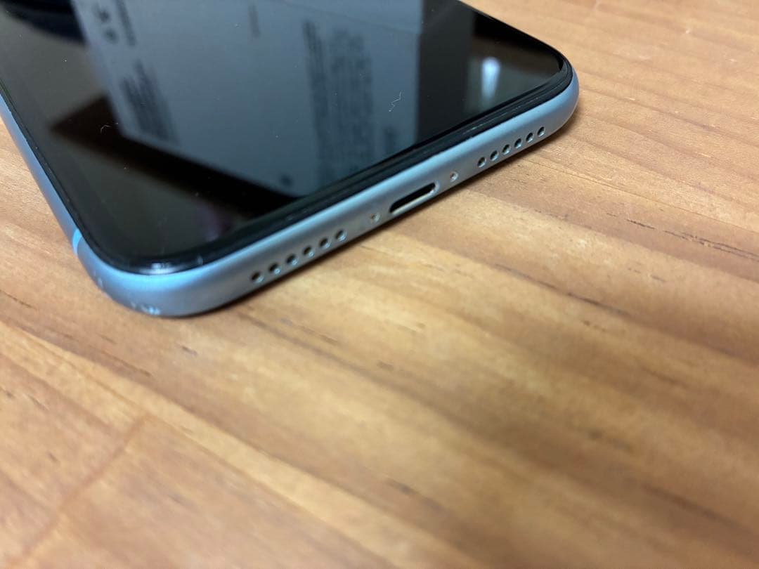 ★ Apple iPhone XR ブルー 本体　64GB ★