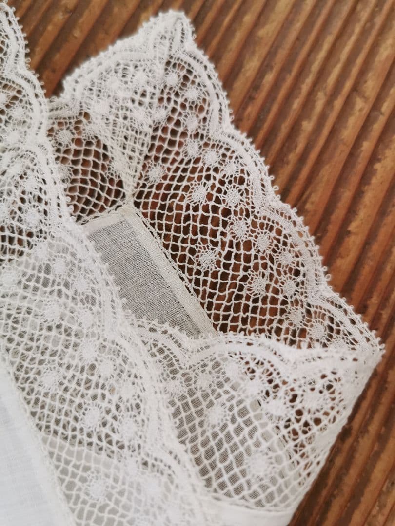 アンティークフランス ローンクロス ヴァレンシエンヌ水玉レース装飾 ランナー