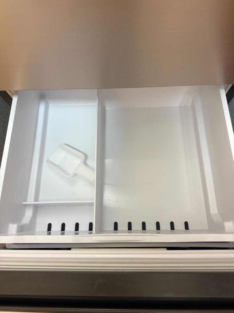 ✨【送料込み】日立　R-V32RV(N) 冷凍冷蔵庫　315L 2022年製