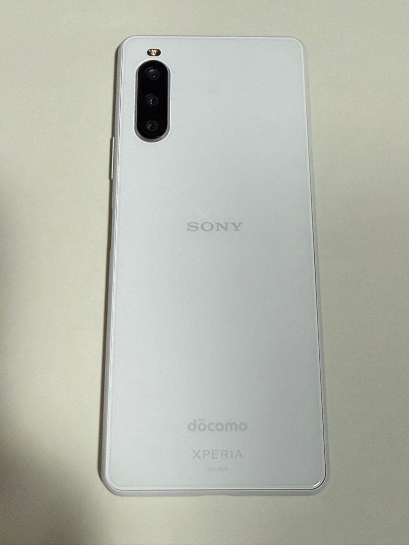 [美品]Xperia 10 II SO-41A 64GB SIMフリー　割れなし