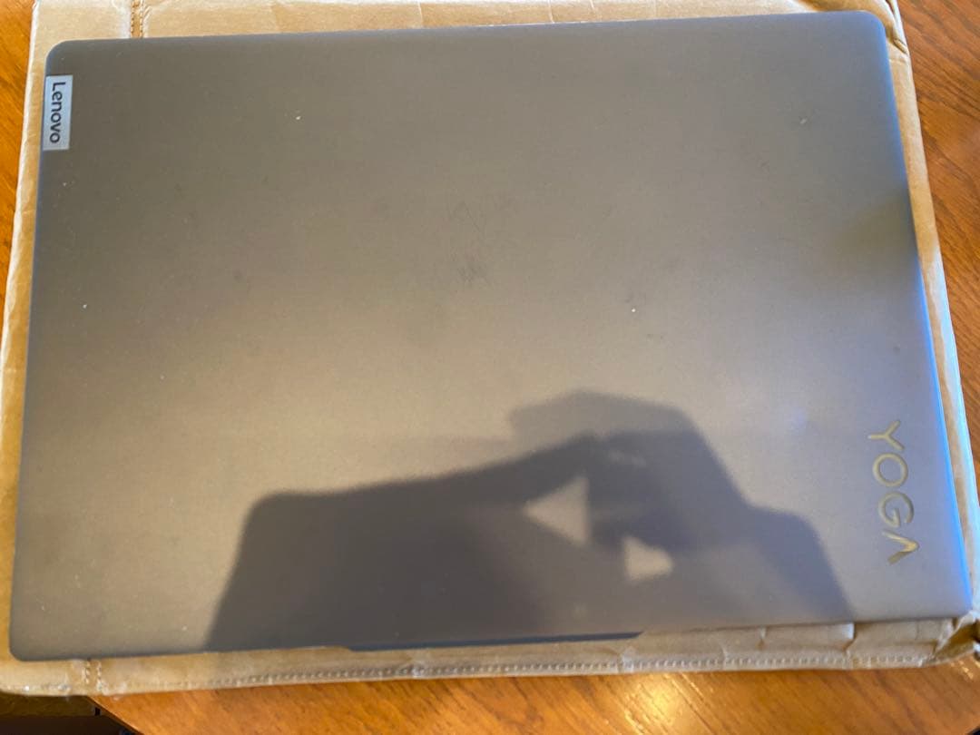 Lenovo Yoga Slim6i Gen8 ノートパソコン 14型