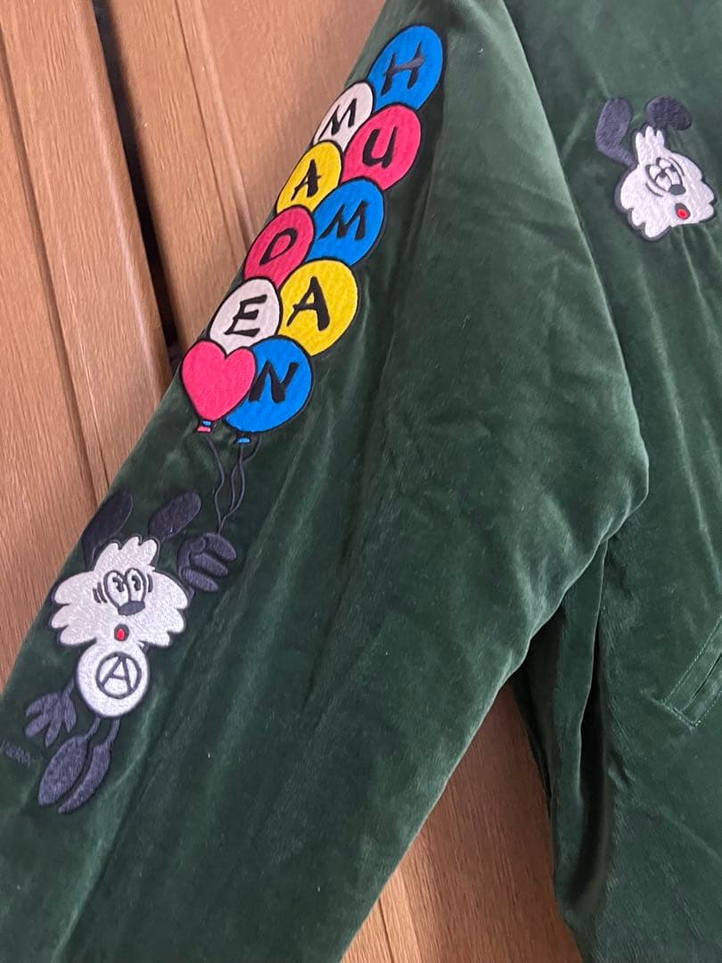 ラ*ン様 Human Made スカジャン ネイビー/ホワイト/ピンク