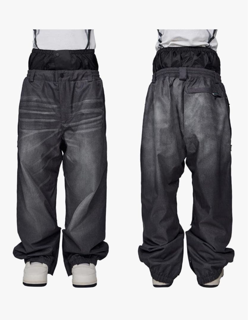 【新品・未使用、完売品】デニム風　スノボウェア