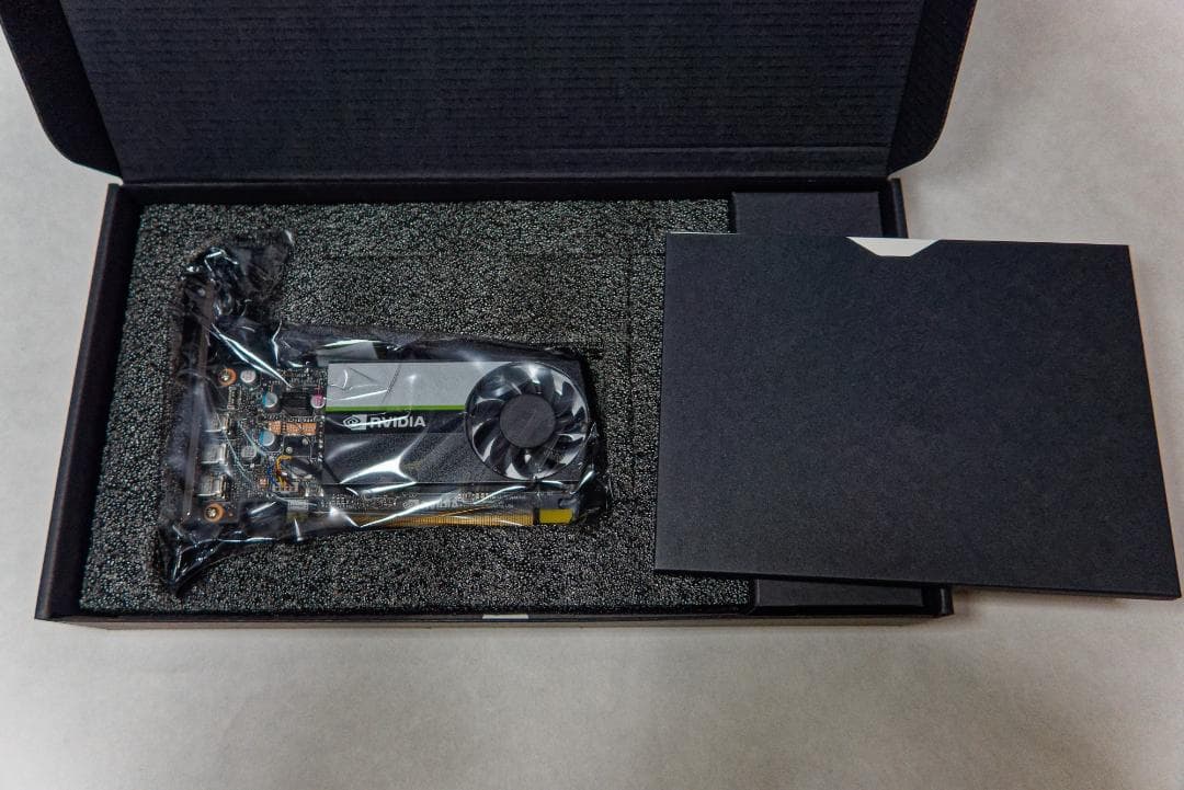 【値下げしました】NVIDIA T400 4GB グラフィックボード