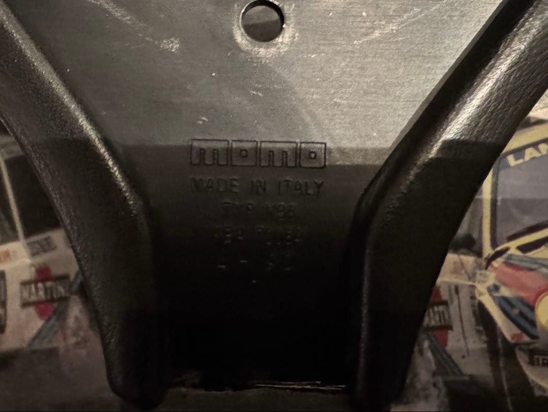 MOMO ステアリング マルティニレーシング S4 箱付 当時物