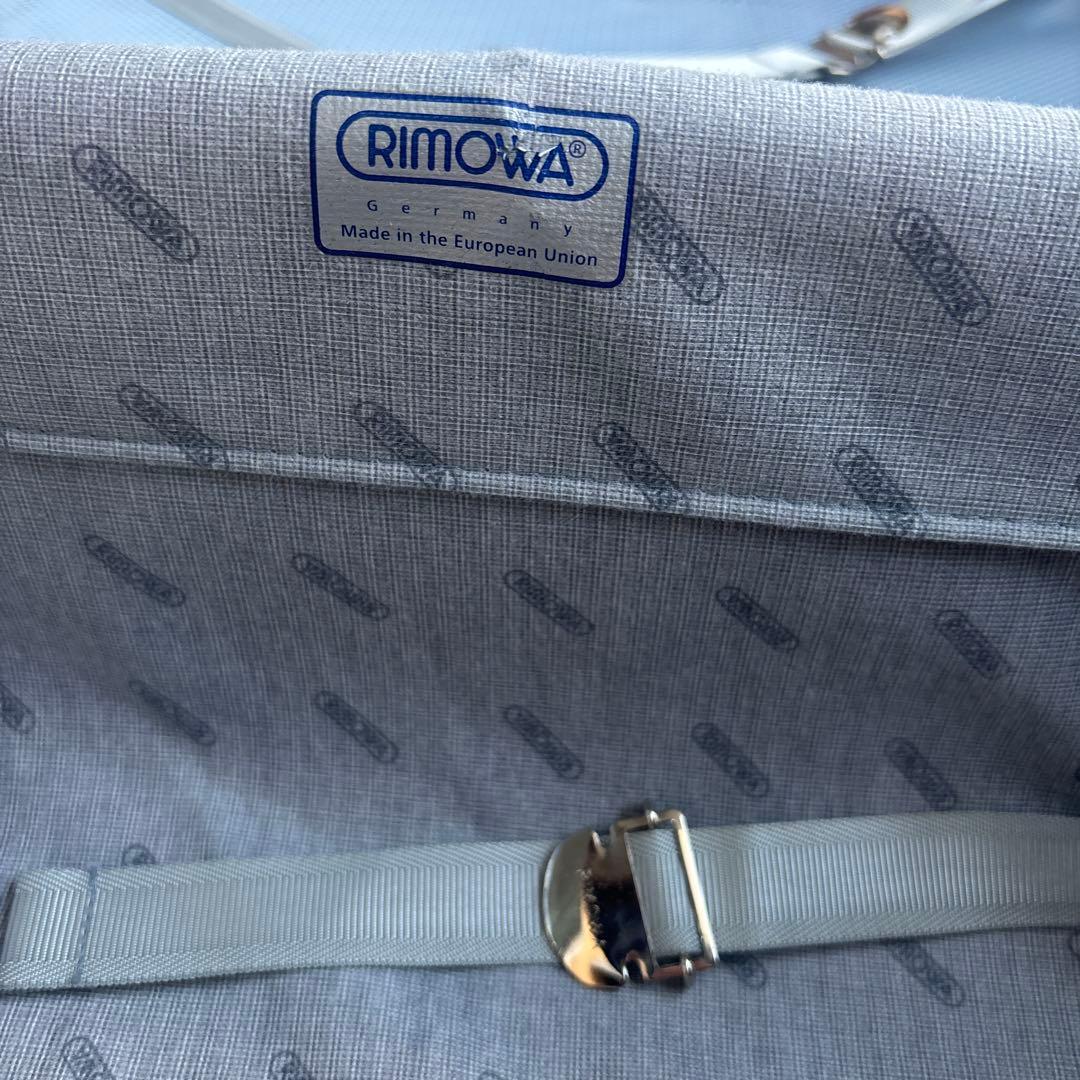 美品　RIMOWA サルサ　赤　63リットル　2輪