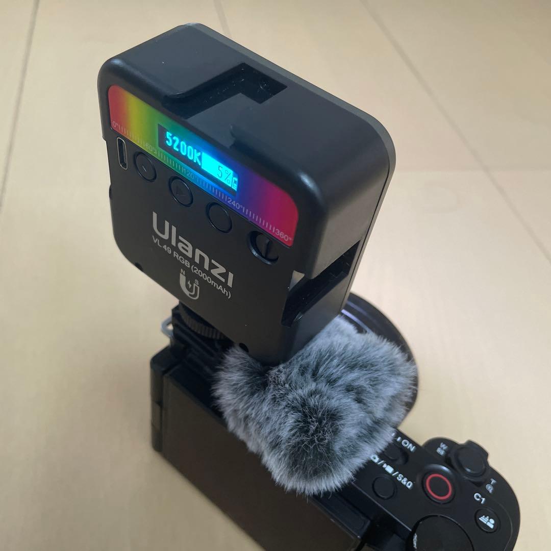 zv-e10 レンズ２個、グリップ 付き/SAMYANG 12mm F2.0 E