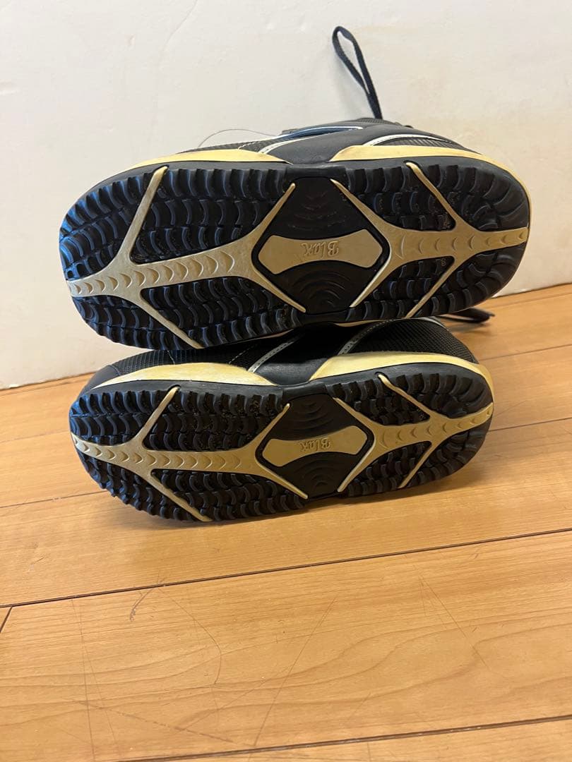 LIOUID スノーボード ビンディング ブーツセット　ケース付き　送料込み