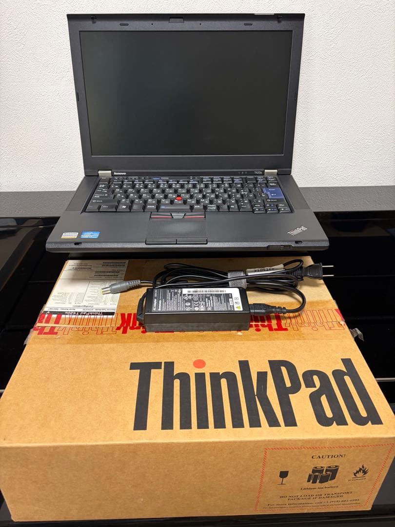 Lenovo ThinkPad T420S 【最上級Core i7】アダプター付