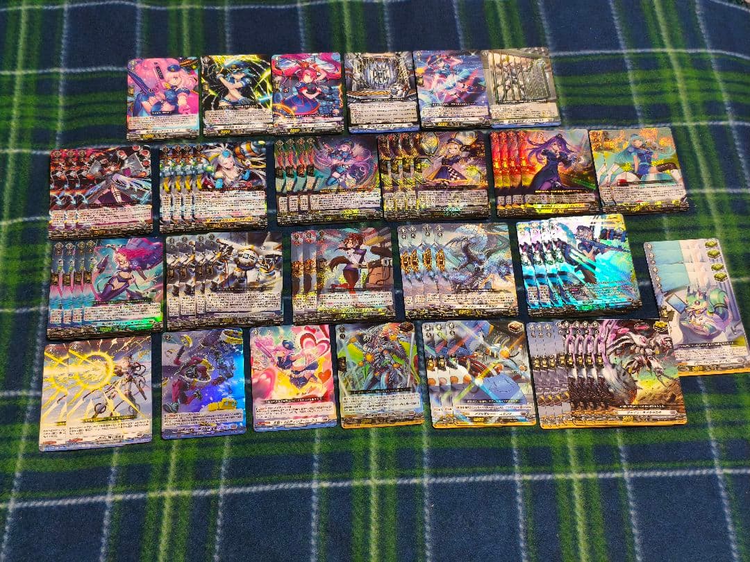 ヴァンガード 武奏烈華 極光戦姫 デッキ