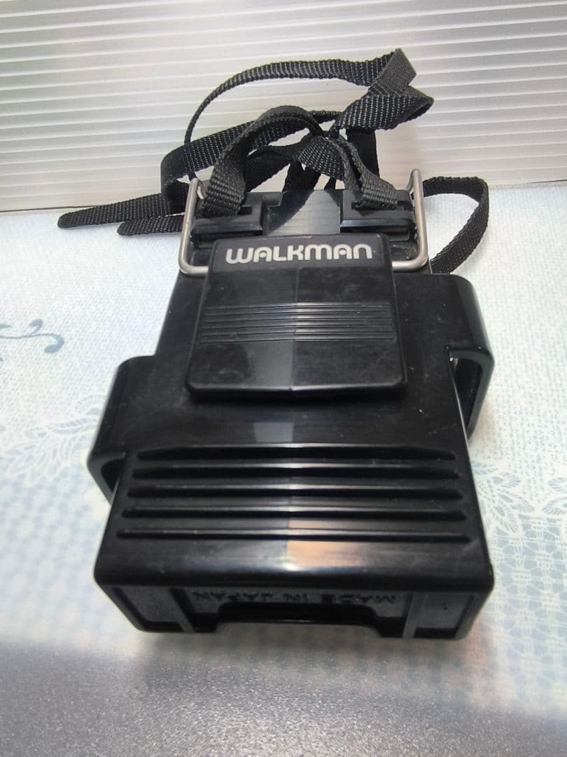 【希少ホルダー付】SONY WALKMAN II WM-2 通電のみ確認 不動品