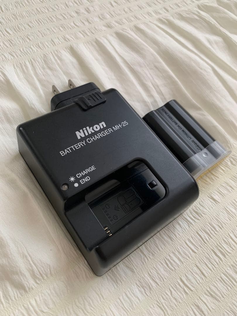 多言語対応D7100 18-105mm + Ai-S 50mm f 1.8