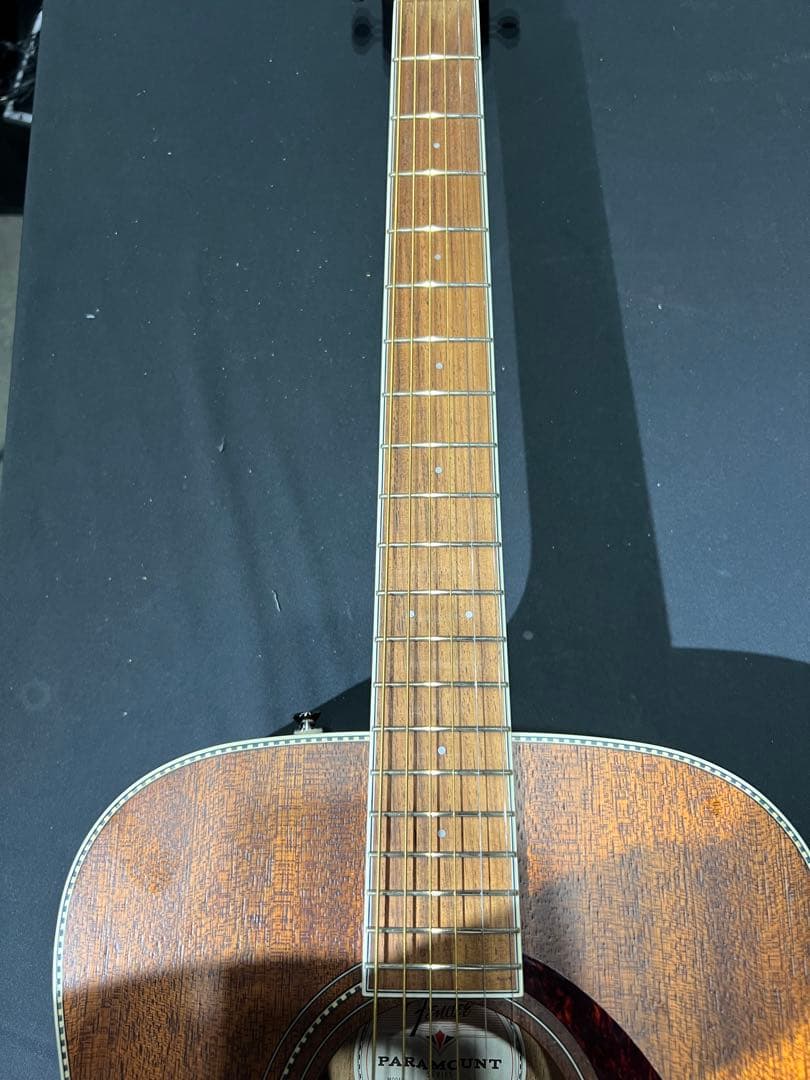 Fender PM-1 パラマウントシリーズ　オールマホガニー単板　ハードケース