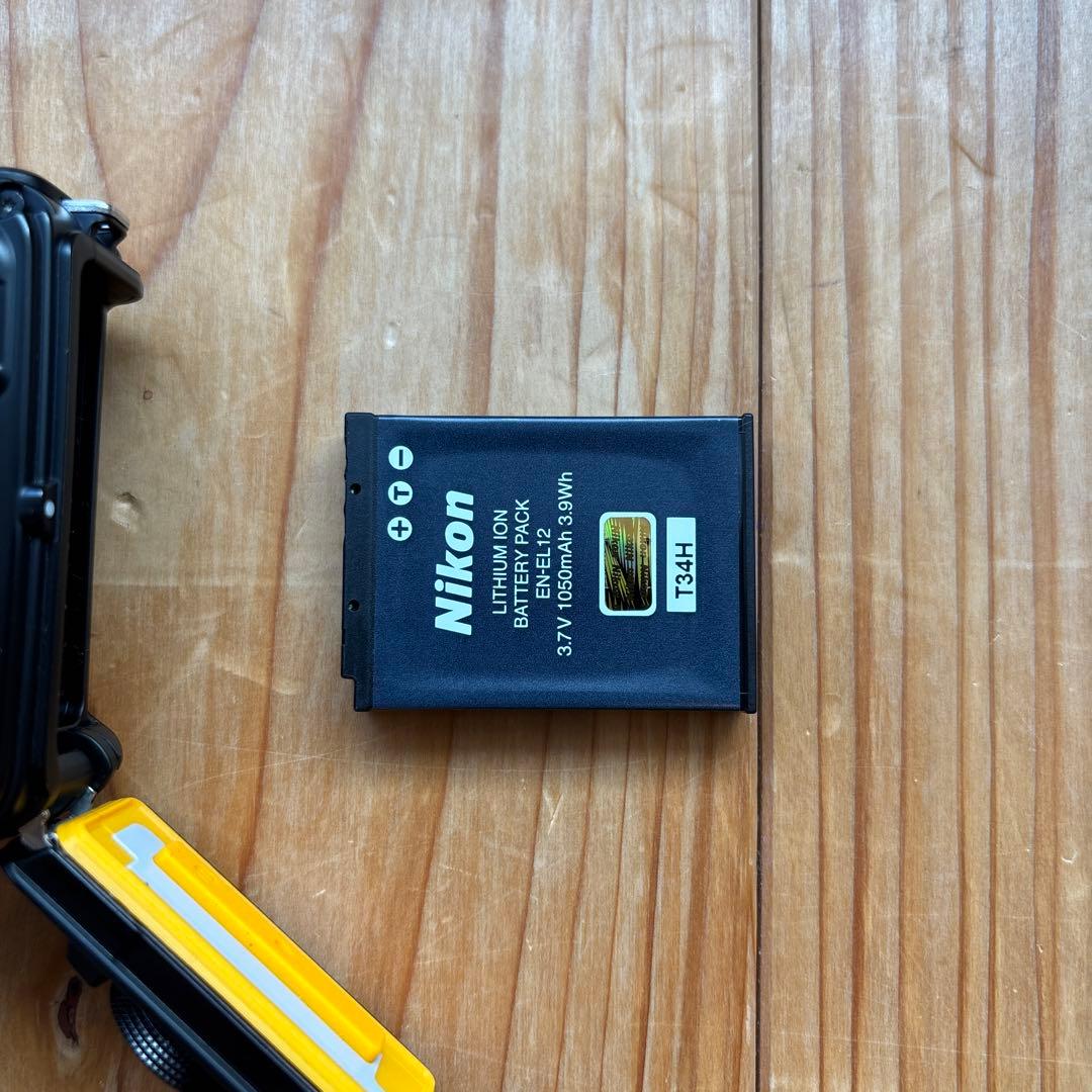 【美品】Nikon ニコン COOLPIX AW130 オレンジ