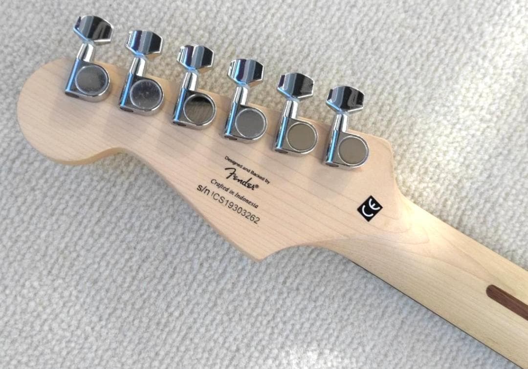 ✨未使用✨Fender SQUIER FSR Stratocaster