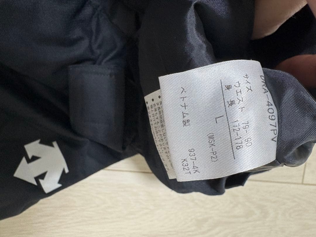 DESCENTE スノーボードウェアセット　Lサイズ