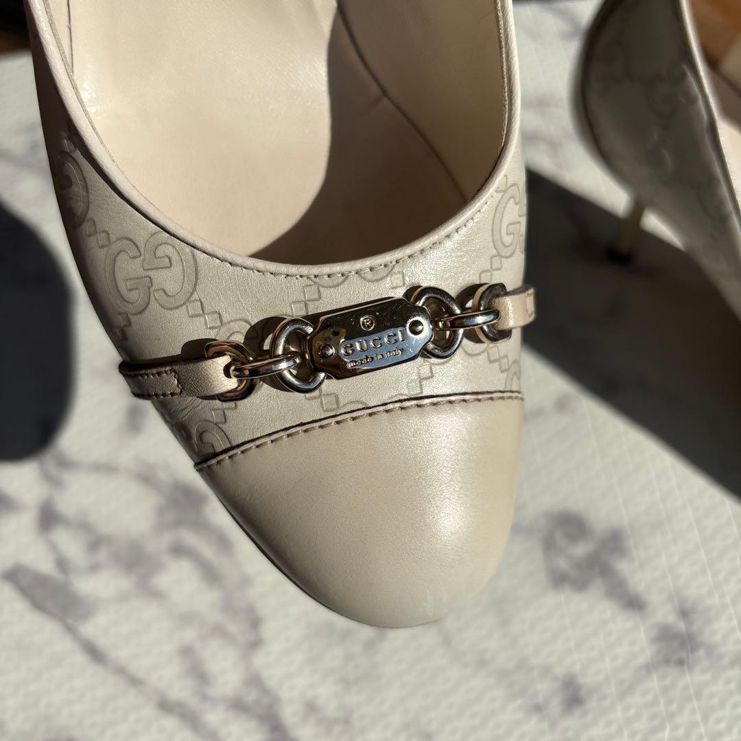 GUCCI シマレザー　ＧＧロゴ　パンプス　シューズ　ヒール　グッチ　スニーカー