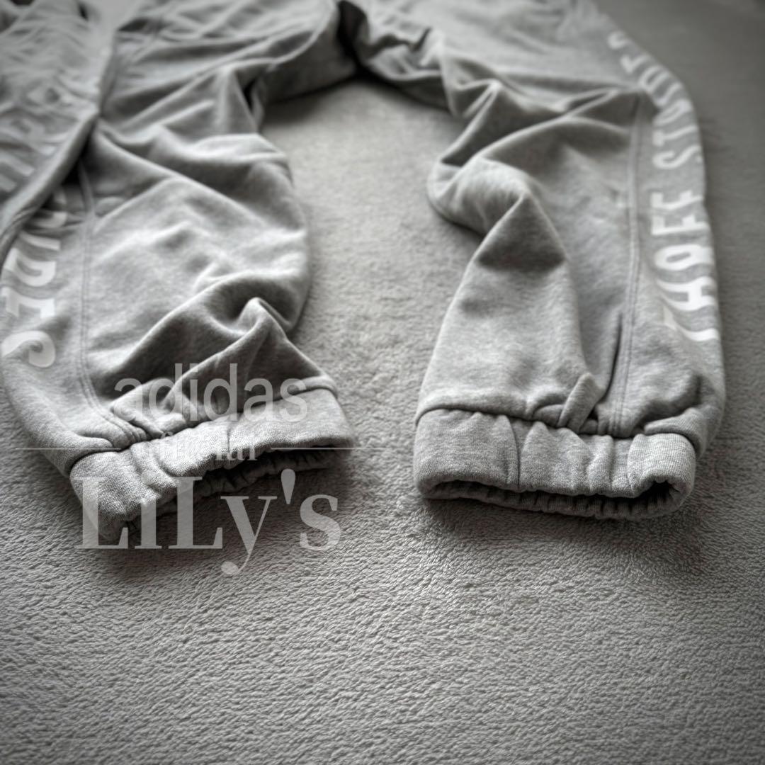 新品　adidas上下セット　グレー　Ｌ　THREE STRIPES アディダス