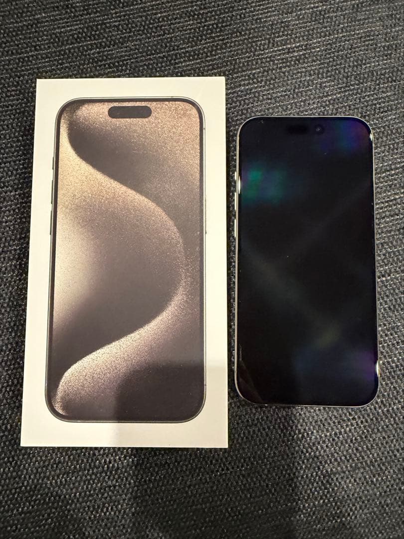 【美品】Apple iPhone 15 Pro 256GB