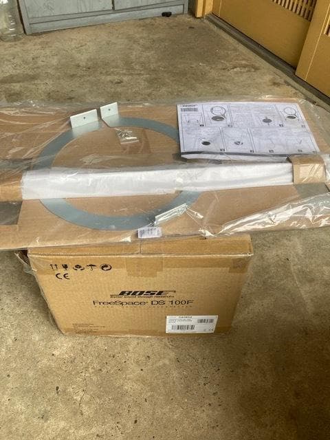 新品★希少品★BOSE★DS100FB★天井埋め込み型★メーカー完売品