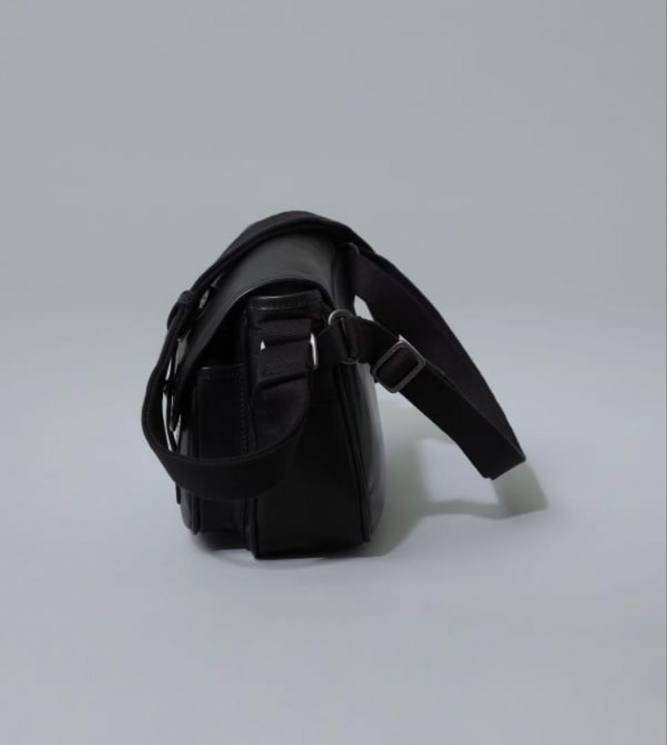 BEAMS F【別注】HUNTING WORLD / レザー キャリーオール S