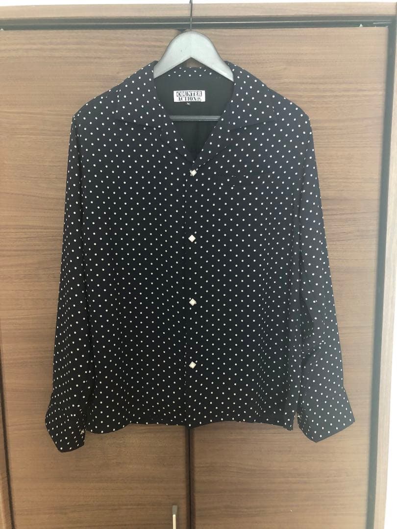 カウンターアクション　シャツ　ドット