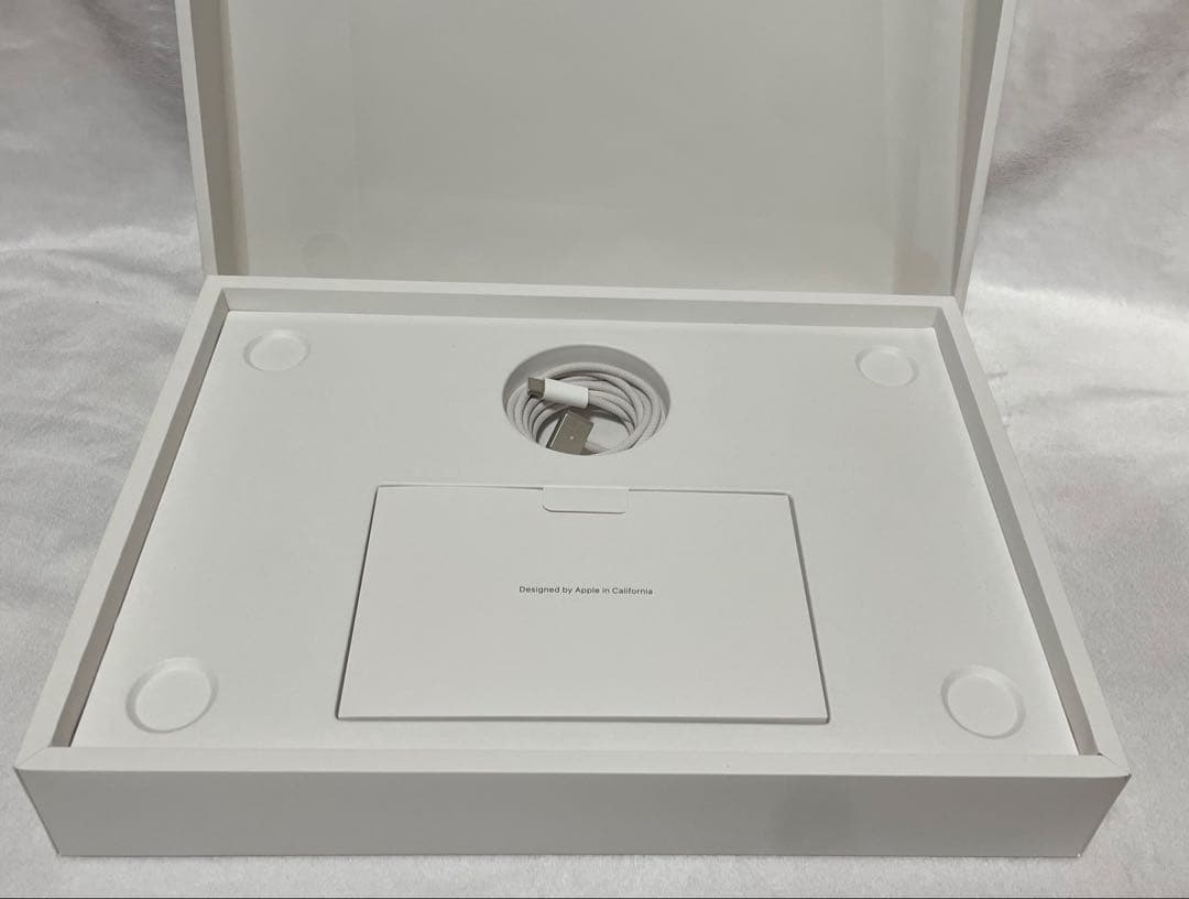 【美品・外箱付】MacBookAir M3 16GB 512GB韓国語キーボード