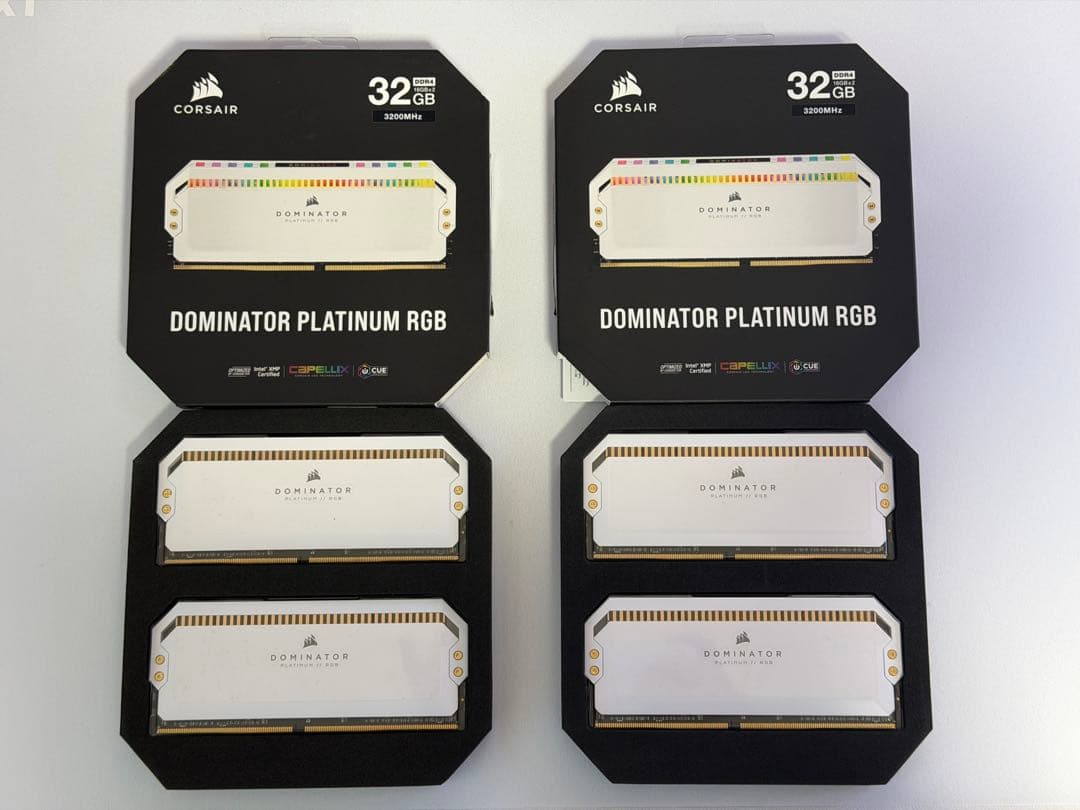 Dominator Platinum RGB DDR4 2×16GB 2セット
