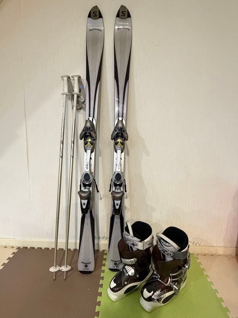 SALOMON スキー板　atomicブーツ　KIZAKI ポール　3点セット