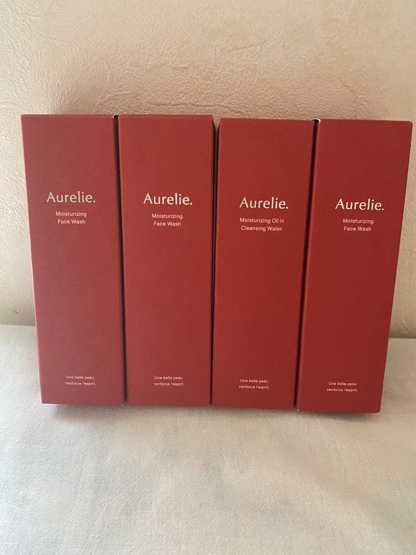 s*i様 MEGUMI オレリー 洗顔料3本 クレンジング1本