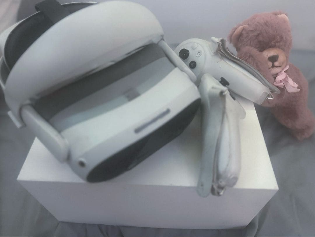 ヘッドホン PICO4Ultra