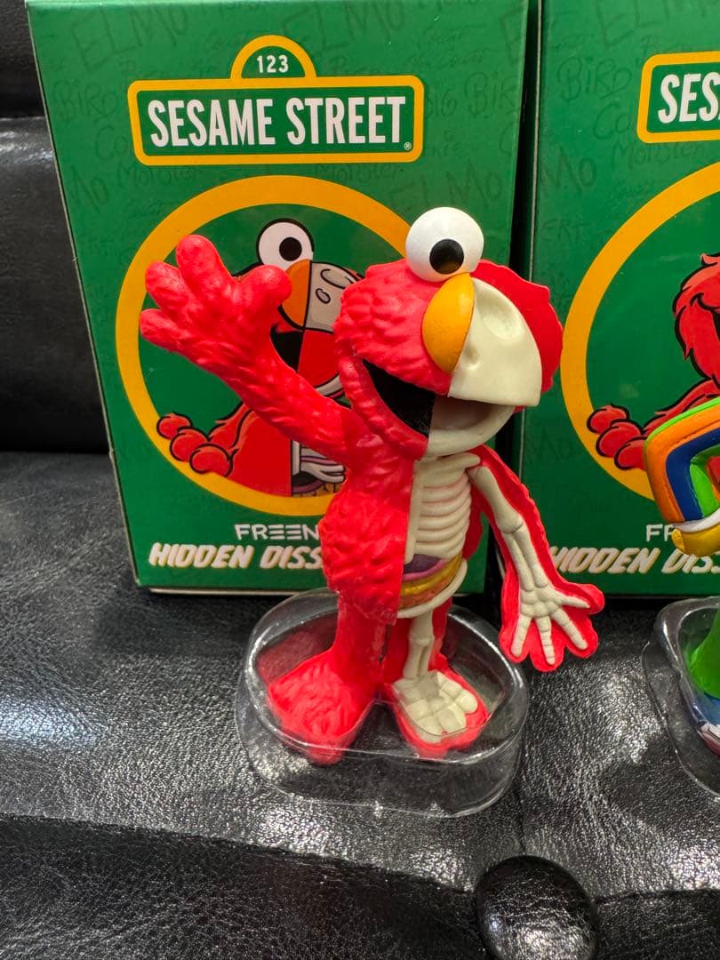 Mighty Jaxx Xxray セサミストリート　4体セット