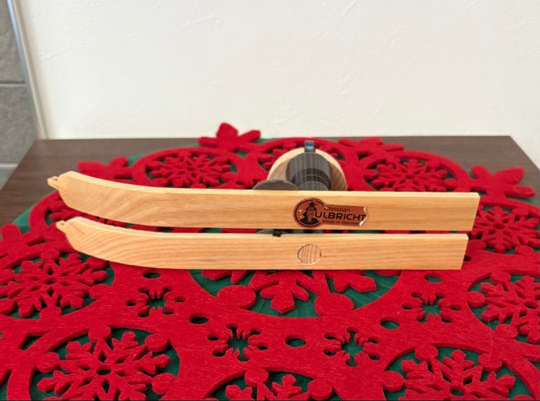 ドイツ　エルツ地方　木製　煙出し人形