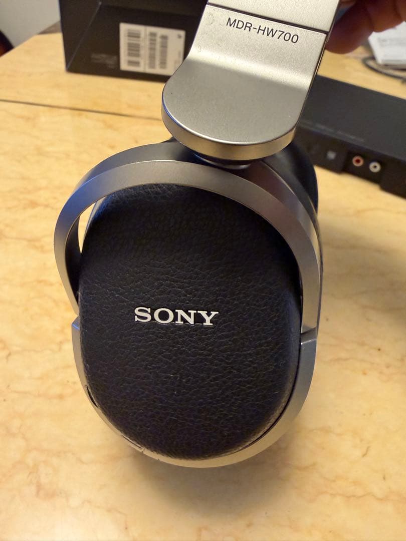 SONY MDR-HW700DS デジタルサラウンドヘッドホンシステム