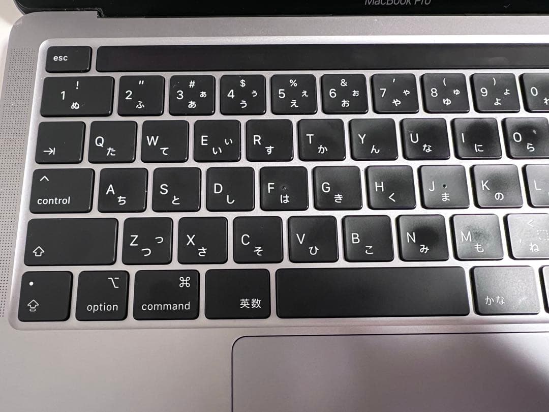 MacBook本体 MacBook Pro 2020 corei7 / 16GB / 500GB