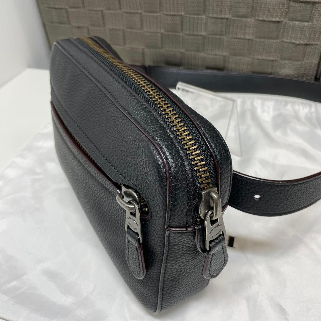 r*n様 美品　COACH ダークブルー レザー ボディバッグ