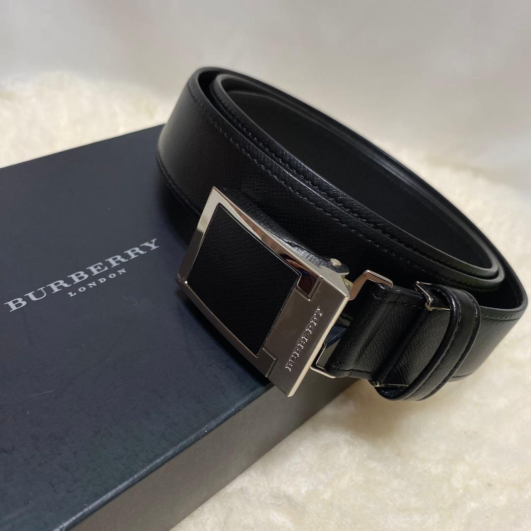 極美品　バーバリー　Burberry　レザーベルト　穴無し　メンズ　ブラック