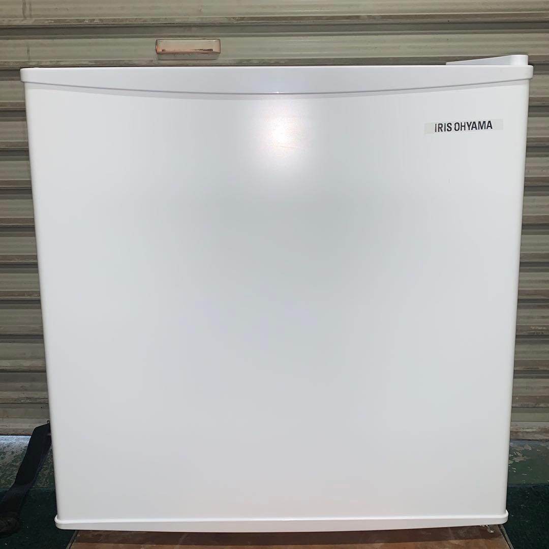 2h8. アイリスオーヤマ 1ドア 右開き ノンフロン冷蔵庫 IRSD-5A-W