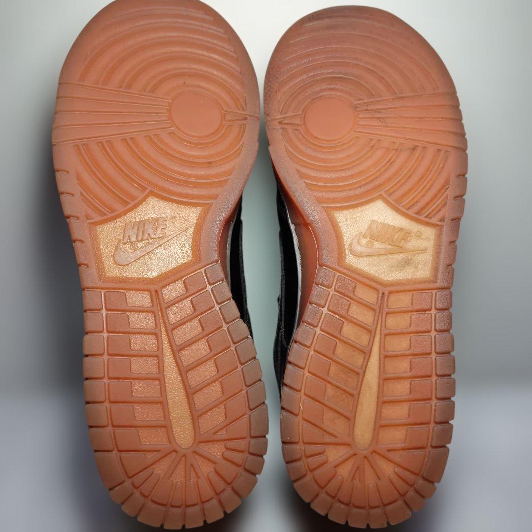 靴 NIKE DUNK LOW SE BLACK/VELVET BROWN